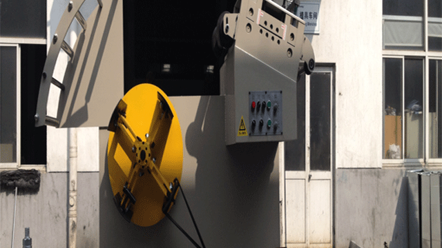 伺服偏擺送料機性能相當好!