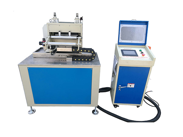 NCRF(X-Y)伺服偏擺滾輪送料機(jī) NCRF(X-Y)伺服偏擺滾輪送料機(jī)