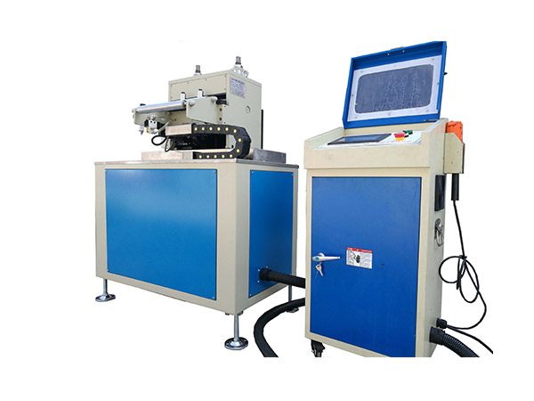 NCRF(X-Y)伺服偏擺滾輪送料機(jī) NCRF(X-Y)伺服偏擺滾輪送料機(jī)